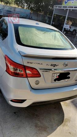 نيسان سنترا